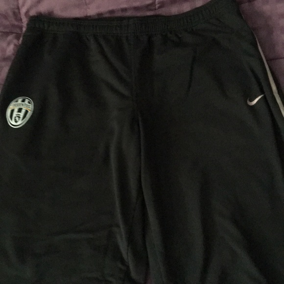 Nike Juventus FC pants - Picture 2 of 8